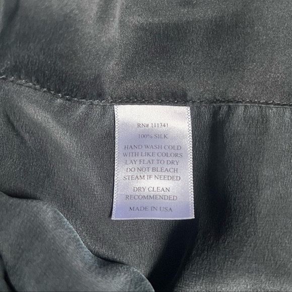 Kloni & the Krew Black Silk Cropped Pants - Picture 8 of 12